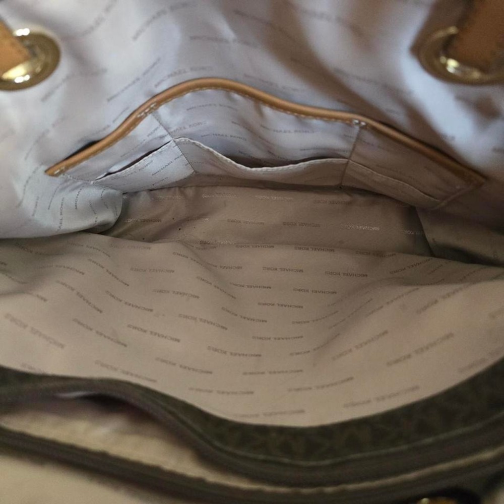 Michael Kors Shoulder Bag - Picture 6 of 6